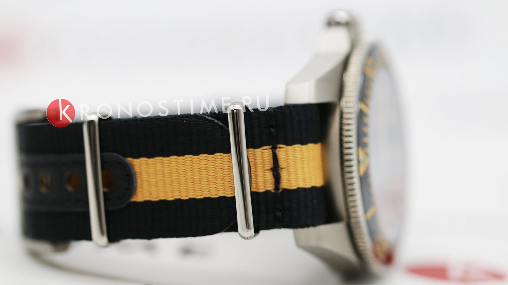 Certina Certina DS Action Diver C032.607.48.051.00 DS Action — детали корпуса и нейлон